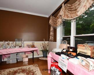 0101Dining Room