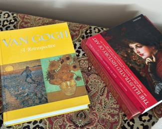 Many art books 