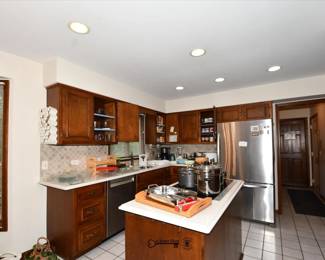 172Kitchen