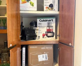 Epic appliances. Vitamix. Cuisinart.
