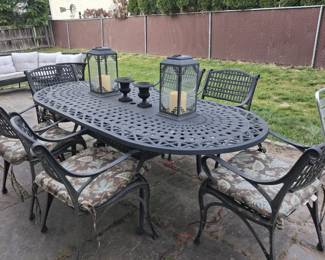 Castle, aluminum and patio set with 6 chairs cushions included