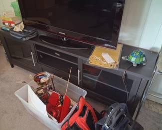 Large flat screen t v