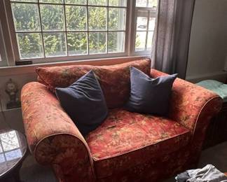 Nice accent oversized chair 
