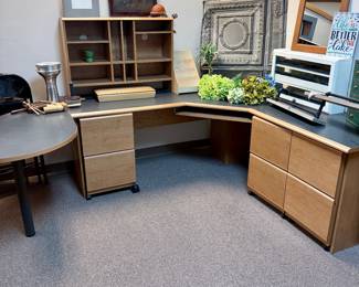 Another Desk Style