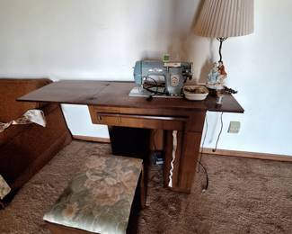sewingtable