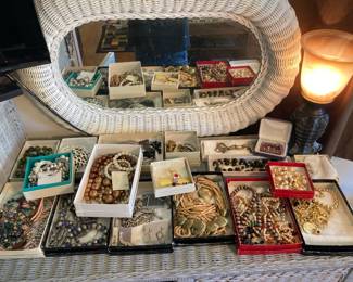 Vintage Boutique: Jewelry, Lighting, Wicker, Mirrors