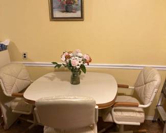 4 chair dining set with extra leaf