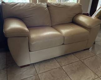 Italsofa Beige Leather Loveseat