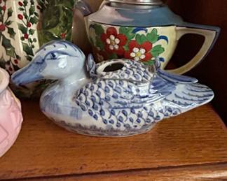 Collection of Novelty Animal and Themed Teapots fifth image