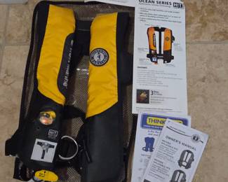 Lot # C105 - West Marine Ocean Series Automatic Inflation PFD with Harness USCG Approved