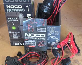 Lot # C40 - NOCO Genius 1 6V & 12V 1A Battery Charger and Maintainer with Accessories
