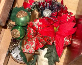 Vintage Christmas Pick