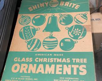 Vintage Shiny Brite Glass Ornaments W/ Original Box