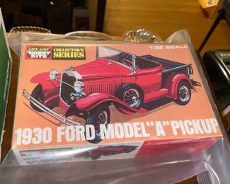 INCREDIBLE Collection Of Model Kits Spanning Many Decades & Brands Such As Matchbox (Mostly Military Related W/ Some Still SEALED!)