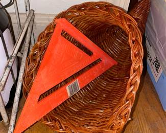 Cornucopia Basket