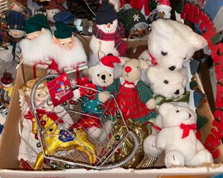 Christmas Gnomes & Plush Bears