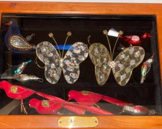 BEAUTIFUL Vintage Birds W/ Feather Tail Ornaments