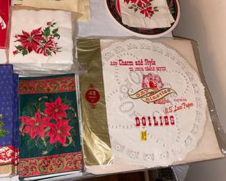 Vintage Christmas Paper Goods (Napkins, Plates, Cups, Etc.)