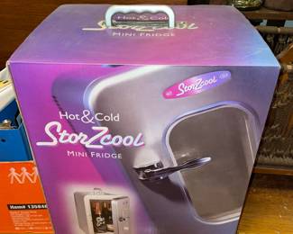Hot & Cold StorZCool Mini Fridge