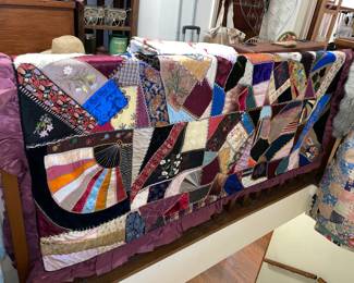 STUNNING Antique Handmade Quilt W/ 100+ Different Fabrics & Patterns Used.....Truly Spectacular!