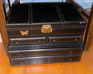 Multi-DrawerJewelry Box