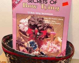 Bow Tying Book