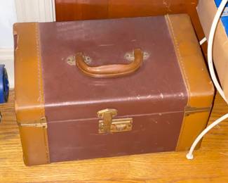 Vintage Mini Trunk
