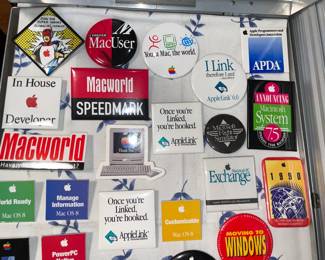 FABULOUS Collection Of Vintage Apple & Other Computer Related Buttons & Pins