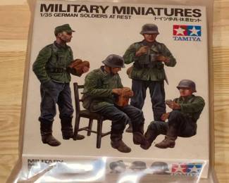 INCREDIBLE Collection Of Model Kits Spanning Many Decades & Brands Such As Matchbox (Mostly Military Related W/ Some Still SEALED!)