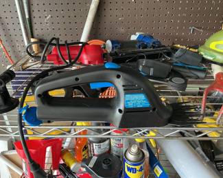 World Factory Cordless Grass Shear/Shrubber