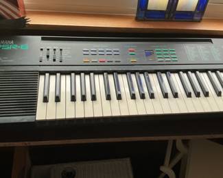 Yamaha PSR-6 Portable Keyboard