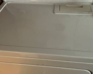 Amana Washing Machine and Dryer Set