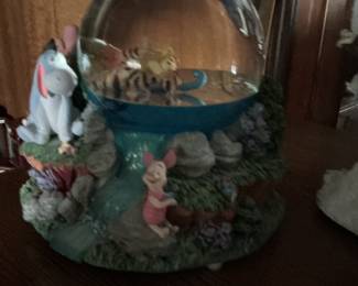 Disney Winnie the Pooh, Tigger & Piglet Musical Snow Globe