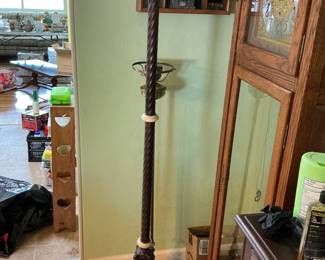 Ornate Base Twisted Column Floor Lamp