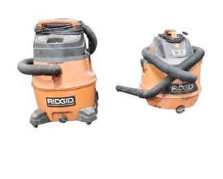 2 Shop Vacuums