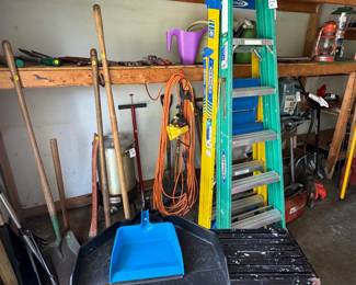 Werner ladders, scaffolding bench, yard tools, Bayou classic fryer
