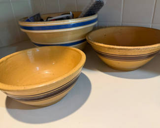 Lot 11: Country Primitive Stoneware