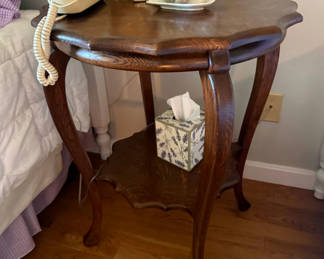 Lot 34: Antique Oak Side Table, Excellent Condition