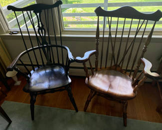 Lot 19: Pair of Antique Windsor Hand Pegged Chairs, Excellent Condition