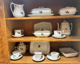 Lot 10: Antique Set of Wedgewood Porcelain