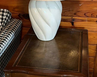 Lot 27: 2 Twisted white ceramic lamps on 2 wooden end tables