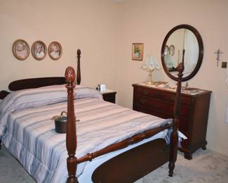 four post bed
