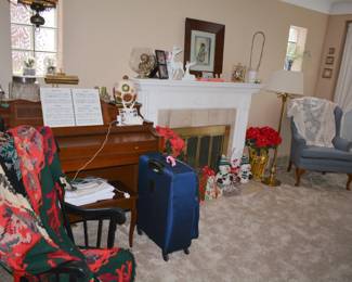 free piano, luggage furniture