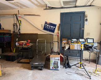 Garage - right side