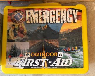 Emergency outdoor first aid kit