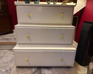 Tennis Ball Dresser