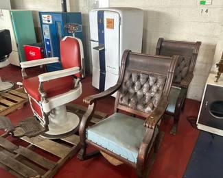 (B) Theo Kochs Barber Chair