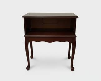 Bombay Company Queen Anne Style Mahogany Side Table