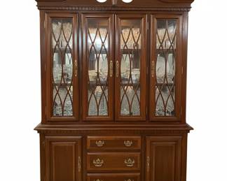 Vintage Ethan Allen Mahogany Chippendale Style China Cabinet