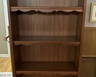 Ethan Allen French Country Style Curio Cabinet